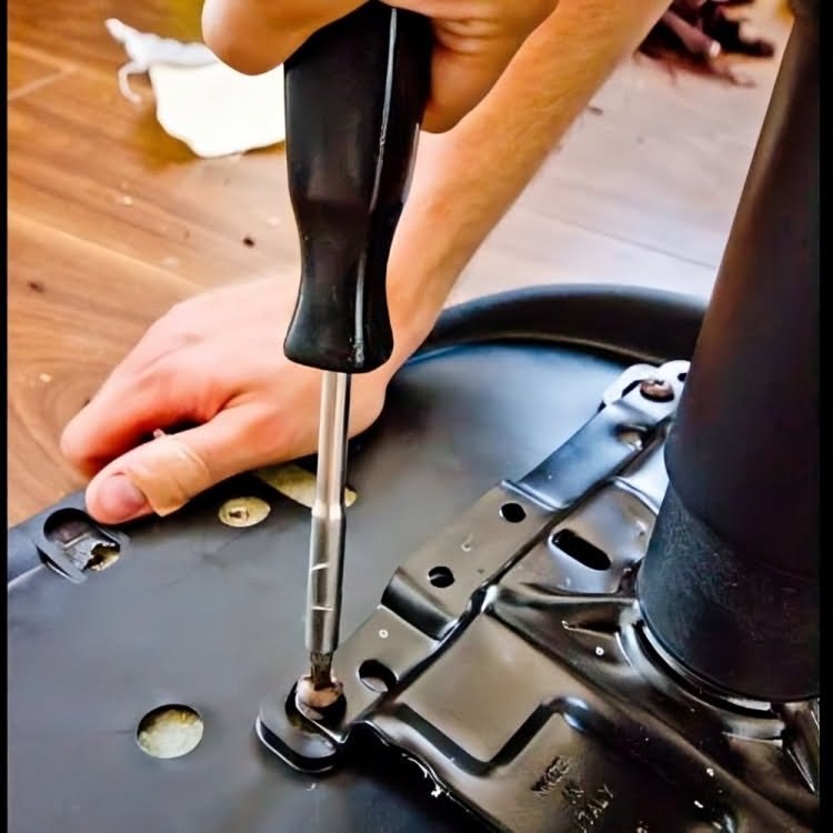 Office Chair Repair in Dwarka 5 Chair Mechanism Repair