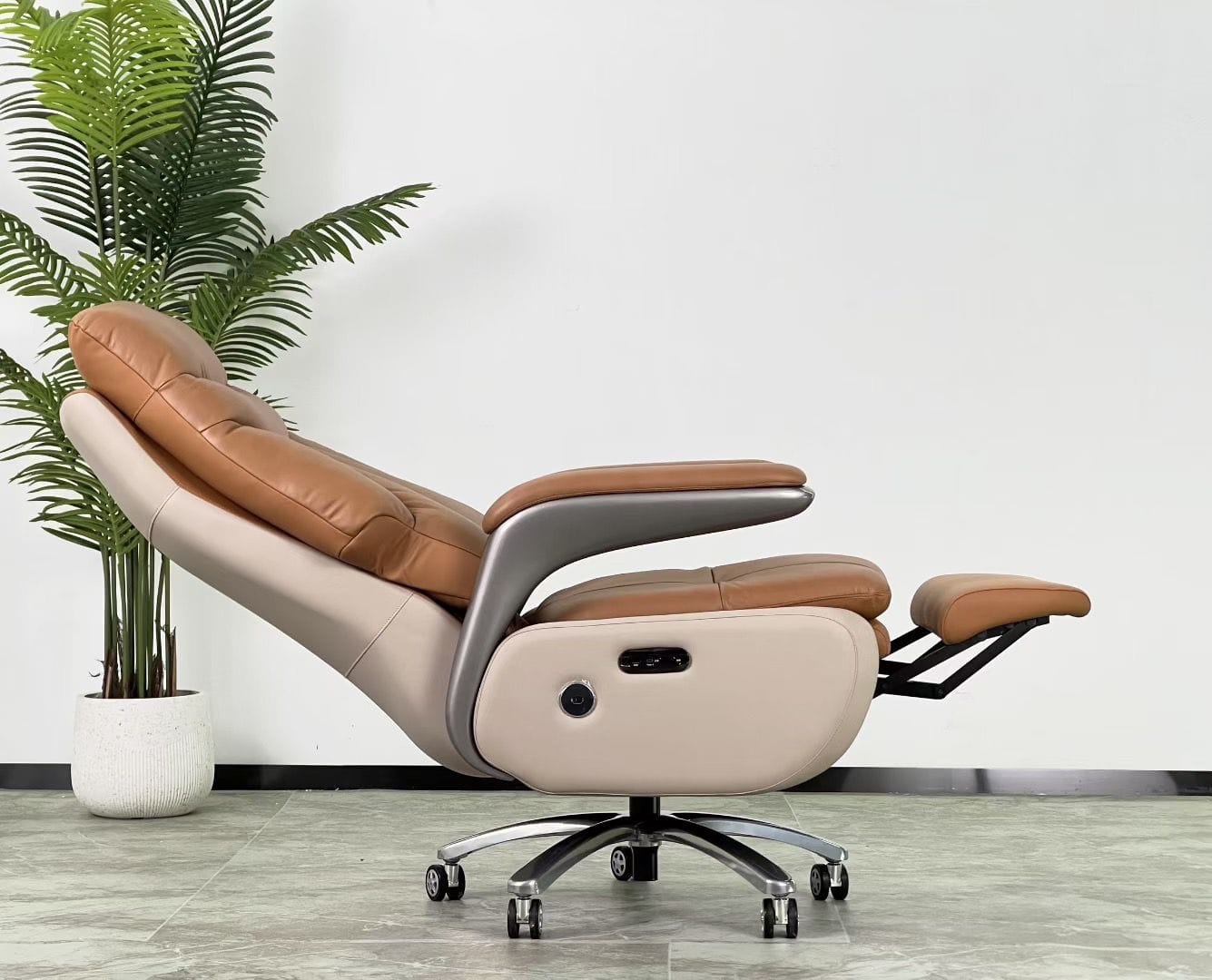 Why Choose Aadinath Furniture’s Ergonomic Recliners