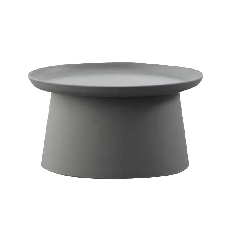 Gray Polypropylene Round Outdoor Side Table